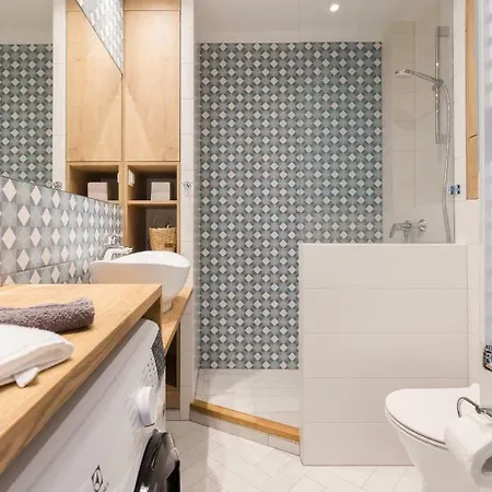 아파트 Apartament Downtown *