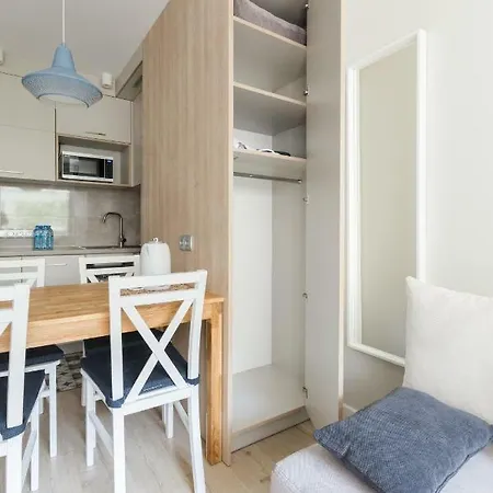 Apartament Downtown 아파트