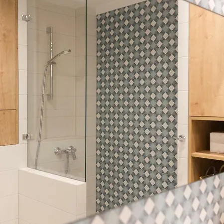Apartament Downtown 아파트