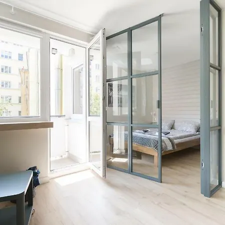 Apartament Downtown 그디니아
